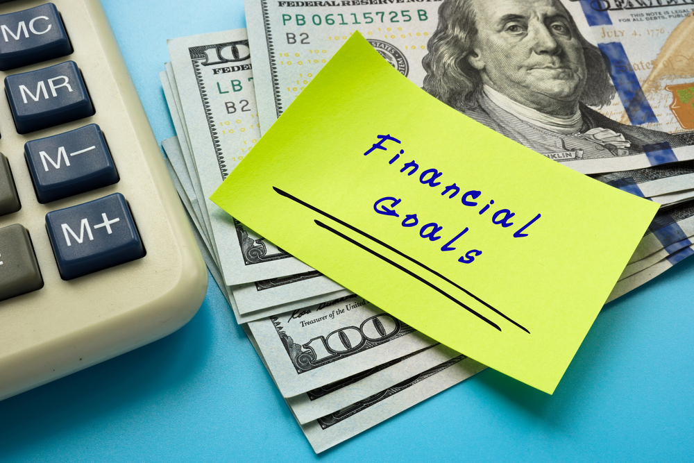 Helping Loved Ones Develop Better Financial Habits
